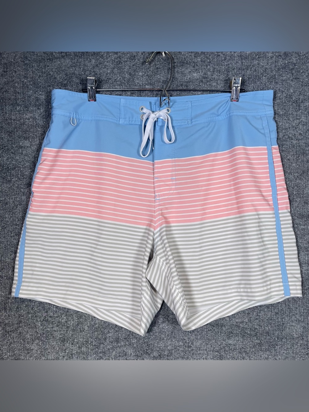 Chubbies The Stripe Dreams Board Shorts Mens 35 6in Inseam Pockets Swim Trunks